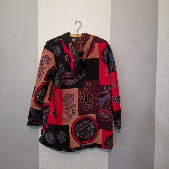 O-nelue Festival Patchwork Style Hooded Jacket - Picture 5 of 12